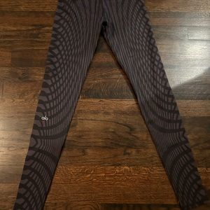 Cute print Alo Leggings